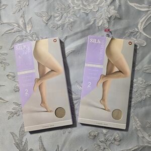 Bundle of 2 pc Silk Impressions 4 Pair SZ M High Waisted Beige Tights Sheer